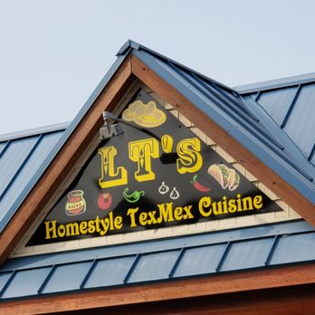 Lynda's Tacos - the front of the restaurant - Mexican Near Me - Charlevoix, Michigan Lynda's Tacos - the front of the restaurant - Mexican Near Me - Charlevoix, Michigan