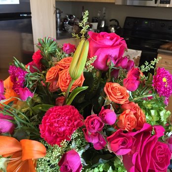 Flower Allie - Some flowers in the arrangement were still alive! Happy Mother's Day! - Florists Near Me - Fullerton, California