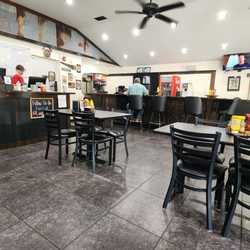 Lumberjacks Cafe - Inside 1