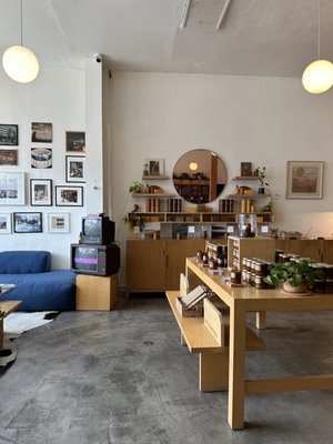 P.F. Candle Co. by null