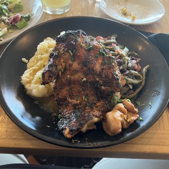 Contigo Latin Kitchen - Pollo Rustico - Spanish Near Me - Tucson, Arizona