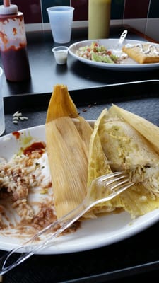 Tavial Grill by null