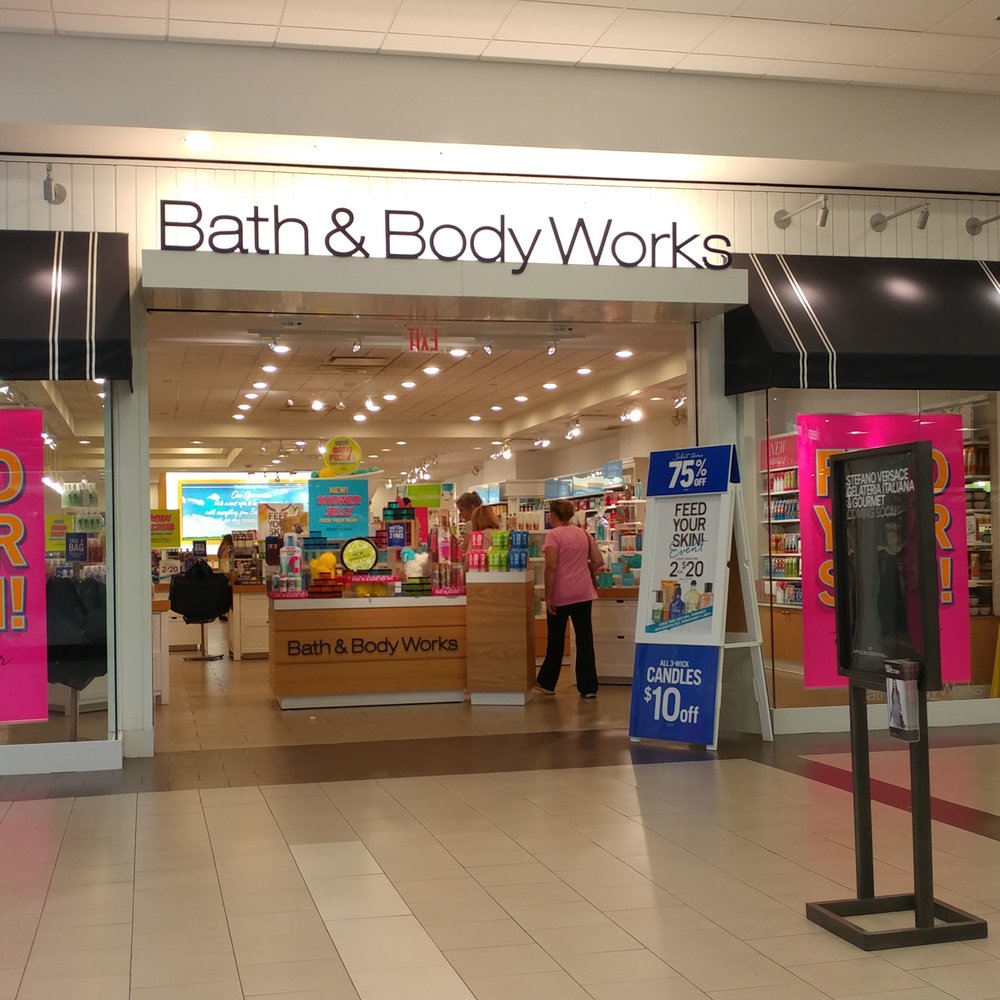 Bath & Body Works - Bath & Body Works in Apple Blossom Mall, WInchester VA - Cosmetics & Beauty Supply Near Me - Winchester, Virginia