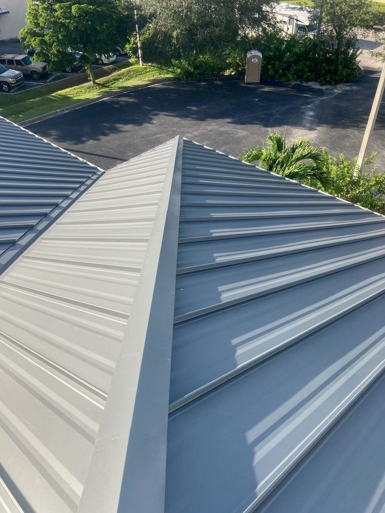 Slide of Big River Roofing