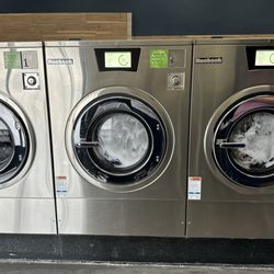 Oasis Laundromat and Dry Cleaning. - Smart washers