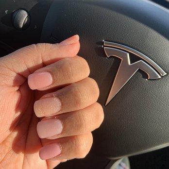 Vina Nails - SNS dip nails -DaY 1 - Hair Removal Near Me - Los Angeles, California