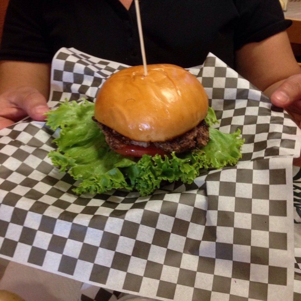 Dan's The Grub Shack - Cheeseburger was really good and really big - Burgers Near Me - Atascadero, California Dan's The Grub Shack - Cheeseburger was really good and really big - Burgers Near Me - Atascadero, California
