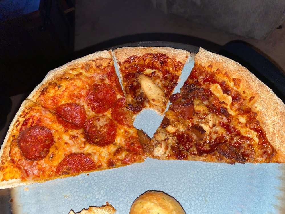 DOMINO’S Updated August 2024 15 Reviews 1510 Newlands Dr E