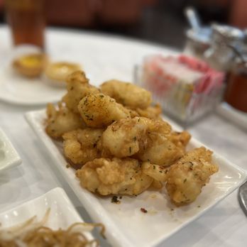 Fung's Kitchen - a variety of food items - Dim Sum Near Me - Houston, Texas
