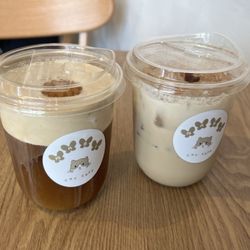 Yakgwa einspanner and cookie butter chai latte