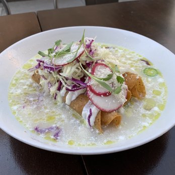 Maestro Restaurant - Tacos ajogado - Cocktail Bars Near Me - Pasadena, California