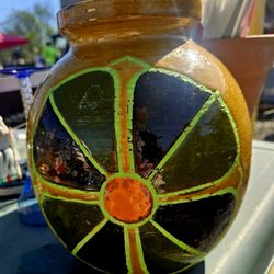 5 Acres Flea Market - Italian vase we tried to buy.