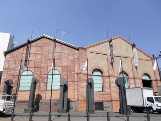 Cultural Centre Indianilla Station by null