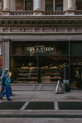 Ole & Steen by null