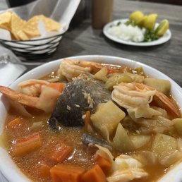 Caldo De Pescado