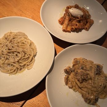 Vein At Kaka'ako - Caciao Pepe, waygu bolognese, carbonara - Mediterranean Near Me - Honolulu, Hawaii