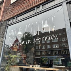 Koffie Academie - Outside