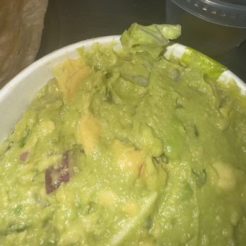 Chipotle Mexican Grill - I didn't order romaine in my large guacamole either but I picked out a small handful of pieces (I don't even get lettuce in my bowls) - Mexican Near Me - Savannah, Georgia Chipotle Mexican Grill - I didn't order romaine in my large guacamole either but I picked out a small handful of pieces (I don't even get lettuce in my bowls) - Mexican Near Me - Savannah, Georgia