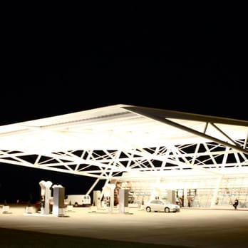 Pops - at night. - Burgers Near Me - Arcadia, Oklahoma
