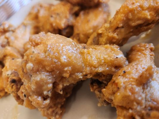 Photo of Claudia Sanders Dinner House - Shelbyville, KY, US. Chicken wings. Small but crispy and tasty. Price was reasonable for the quantity and size.