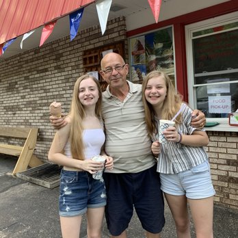 Silver Lake Whippy Dip - Papa Mike and the girls enjoying ice cream at our favorite place!!! We love Whippy Dip!! - Ice Cream & Frozen Yogurt Near Me - Mears, Michigan Silver Lake Whippy Dip - Papa Mike and the girls enjoying ice cream at our favorite place!!! We love Whippy Dip!! - Ice Cream & Frozen Yogurt Near Me - Mears, Michigan