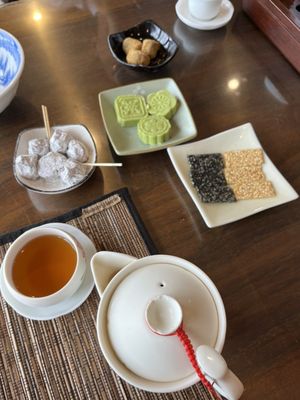 A-Mei Teahouse by null