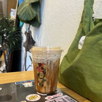 Contra Coffee & Tea - Coffee & Tea Near Me - Orange, California