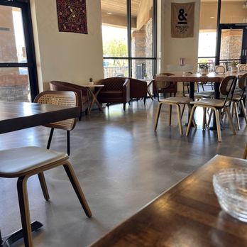 Moka & Co - Seating area - Coffee & Tea Near Me - Mesa, Arizona Moka & Co - Seating area - Coffee & Tea Near Me - Mesa, Arizona