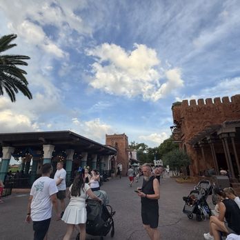 EPCOT - Amusement Parks Near Me - Lake Buena Vista, Florida