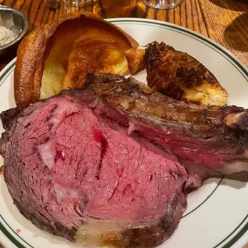 Gulliver's Restaurant - Prime rib - American Near Me - Irvine, California