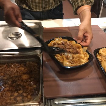 Lili's Restaurant - Plating my order - Chinese Near Me - Amherst, Massachusetts