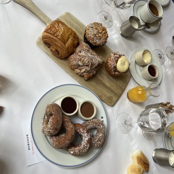 Bouchon - French Near Me - Las Vegas, Nevada
