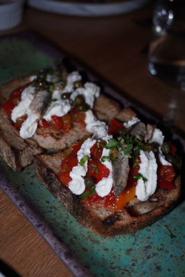 Frenchie Wine Bar by null