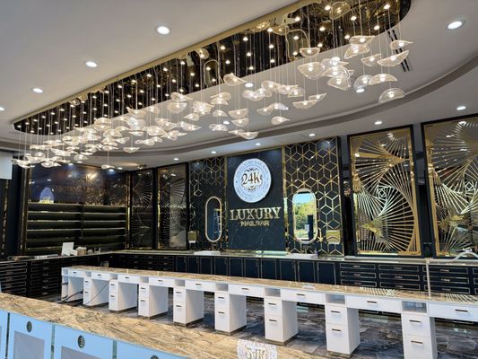 24K Luxury Nail Bar
