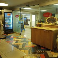 Good Eats - Inside the cafe