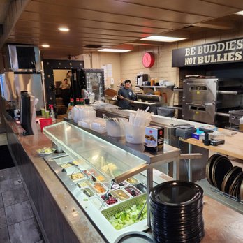 Pizza Factory - Pizza Near Me - Lone Pine, California