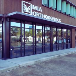 Exterior outside entrance of Mia Orthodontics - Houston, Texas Exterior outside entrance of Mia Orthodontics - Houston, Texas