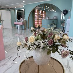 Botanica Beauty Studio - Lobby area