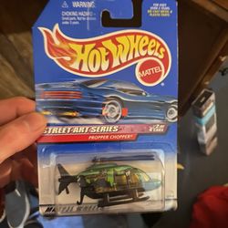 Perfect Pawn - Hot wheels helicopter