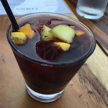 Limón - sangria - Peruvian Near Me - Oakland, California