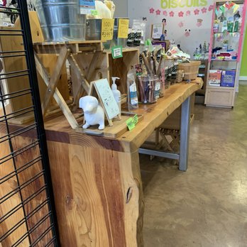 Biscuits Pet Boutique - Pet Stores Near Me - San Jose, California Biscuits Pet Boutique - Pet Stores Near Me - San Jose, California