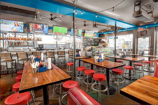 Coaster Saloon by null