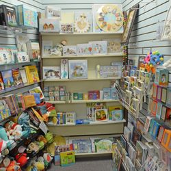 Ark Book & Gift