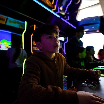 Arcade Paradise - Game Truck Rental Near Me Arcade Paradise - Game Truck Rental Near Me