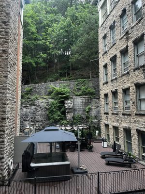 Basin Park Hotel by null