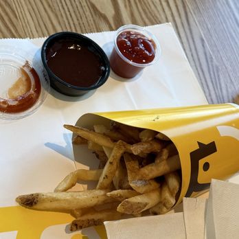 Starbird Chicken - Fries - Chicken Shop Near Me - Palo Alto, California Starbird Chicken - Fries - Chicken Shop Near Me - Palo Alto, California