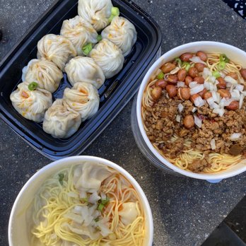 Seattle Dumpling - Pork Chive Dumplings, Sichuan Dandan Noodles, Chicken Wonton Noodles - Chinese Near Me - Seattle, Washington