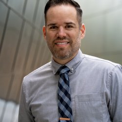 Corona Smile Shoppe - Dr. Juan Martinez