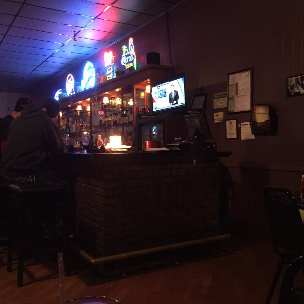 Babes on Plum - Bars Near Me - Havana, Illinois Babes on Plum - Bars Near Me - Havana, Illinois