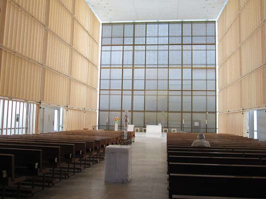 Herz-Jesu-Kirche by null